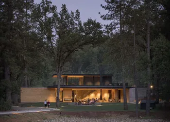 AutoCamp Yosemite hotel thumbnail 3