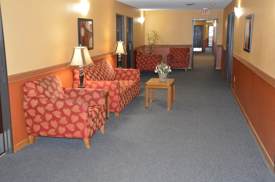 Burnsville Inn & Suites hotel detail image 2