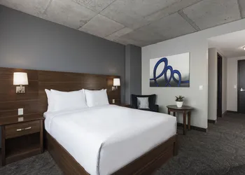 Imperia Hotel & Suites Boucherville hotel thumbnail 8
