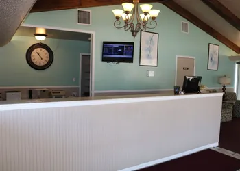 Friendship Inn hotel thumbnail 2