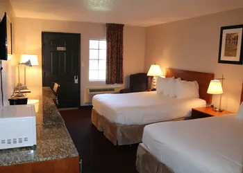 Friendship Inn hotel thumbnail 7