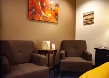 Asbury Inn & Suites hotel thumbnail 8
