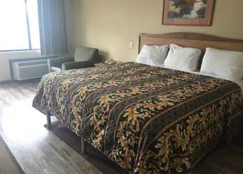 Memphis Inn hotel thumbnail 7