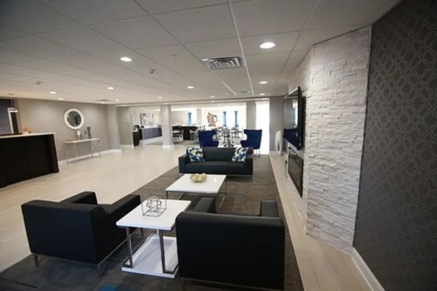 Home Inn and Suites hotel detail image 6