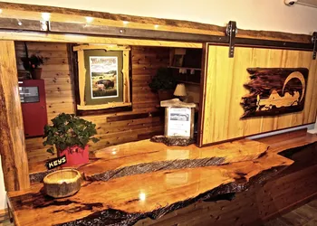 Yellowstone Village Inn and Suites hotel thumbnail 2