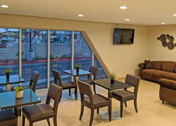 Epic Hotel hotel thumbnail 2