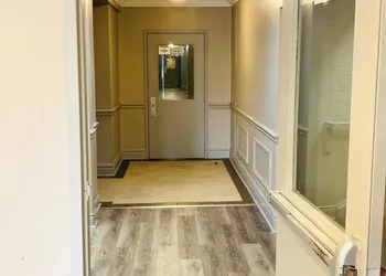 London Residency Inn hotel thumbnail 2