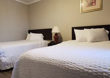 London Residency Inn hotel thumbnail 8