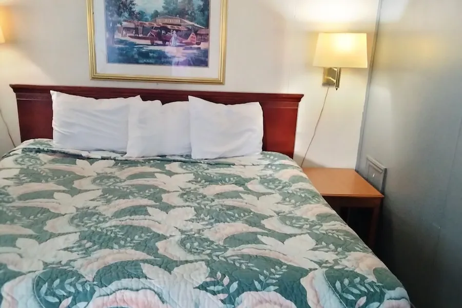 Blueway Inn and Suites El Dorado hotel detail image 2