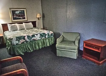 Blueway Inn and Suites El Dorado hotel thumbnail 8