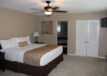 Rivertown Inn hotel thumbnail 8