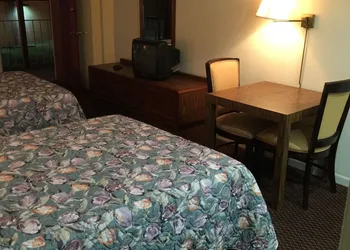 Flagship Inn hotel thumbnail 4