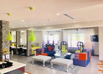 Hy-Lo Hotel hotel thumbnail 3