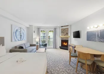 Blue Mountain Resort Mosaic Suites hotel thumbnail 8