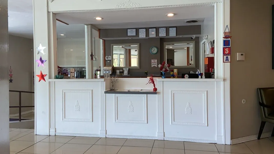 Apm Inn & Suites hotel detail image 2