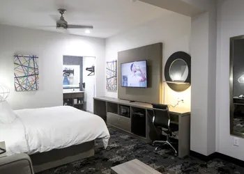 House Hotel hotel thumbnail 8