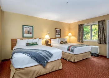 Grand Summit Hotel hotel thumbnail 5