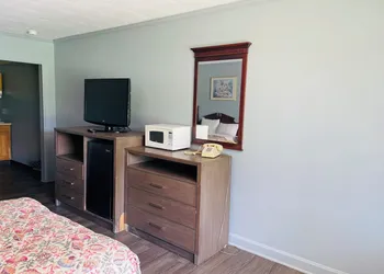 Motel 6 Williamston, NC – Highway 17 hotel thumbnail 8
