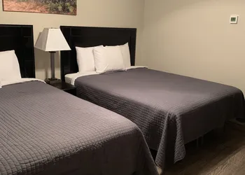 Eagle's Den Suites Andrews a Travelodge by Wyndham hotel thumbnail 4