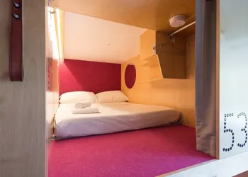 Pangea Pod Hotel hotel thumbnail 5
