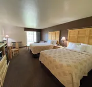 Sisters Inn And Suites hotel detail image 4