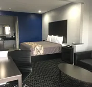 Platinum Inn and Suites hotel detail image 7