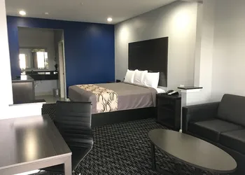 Platinum Inn and Suites hotel thumbnail 7