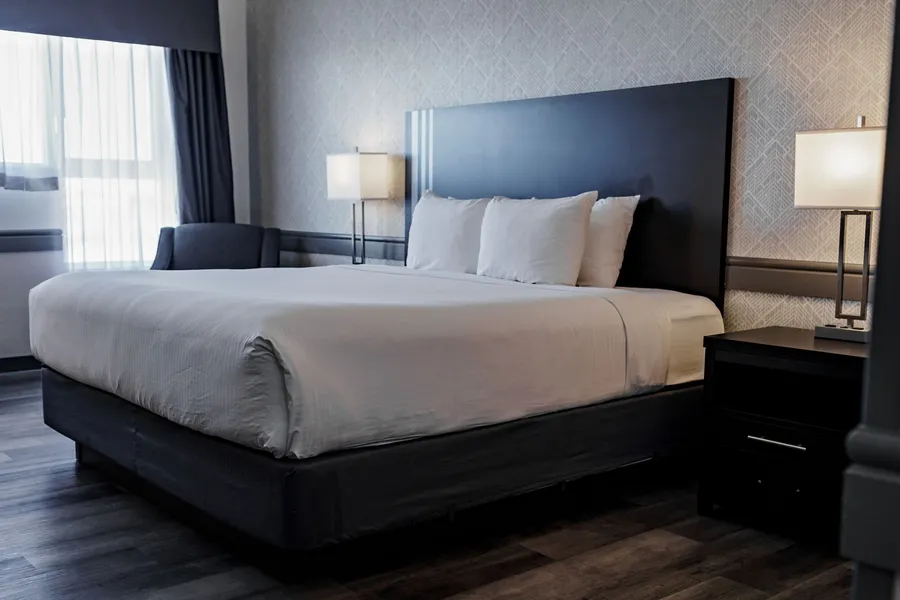 Park Inn by Radisson Edmonton Airport hotel detail image 6