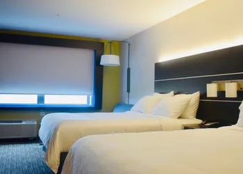 Holiday Inn Express & Suites Middletown by IHG hotel thumbnail 7