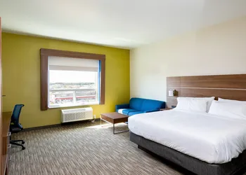Holiday Inn Express Lethbridge Southeast by IHG hotel thumbnail 8