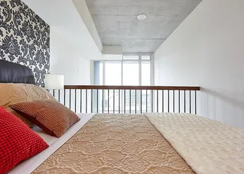 Lavish Suites - Two Story Loft - Downtown Toronto hotel thumbnail 8