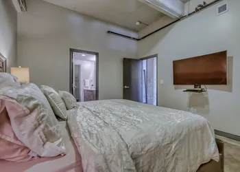 Luxury Downtown Dallas Stay by Amyfinehouse hotel thumbnail 4