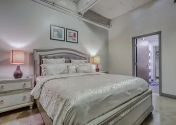 Luxury Downtown Dallas Stay by Amyfinehouse hotel thumbnail 7