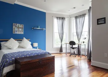 Amazing DC Home with Rooftop Deck hotel thumbnail 4