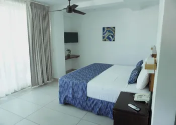 Casablanca Resort hotel thumbnail 7