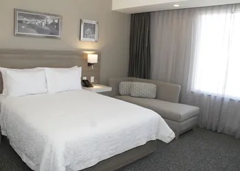 Hampton Inn & Suites by Hilton Puebla hotel thumbnail 6