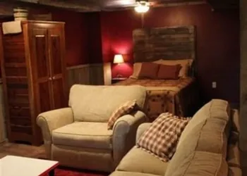 Amish Country Comfort hotel thumbnail 5