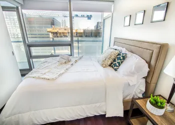 MiCasa Suites - Modern Executive Condo hotel thumbnail 5