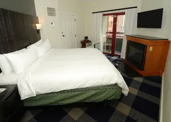 Heavenly Village Condos - Grand Residence hotel thumbnail 5