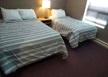 Shoal Lake Motor Inn hotel thumbnail 2