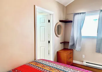 Peachland Beach Resort hotel thumbnail 5