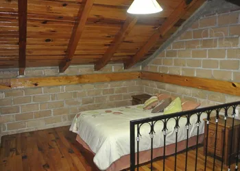 Bosque La Luna hotel thumbnail 6