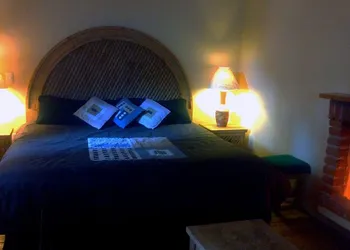 Bosque La Luna hotel thumbnail 7