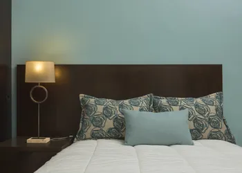 Decanter Hotel hotel thumbnail 8