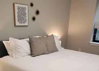 Remarkable One Bedroom Suite hotel thumbnail 3