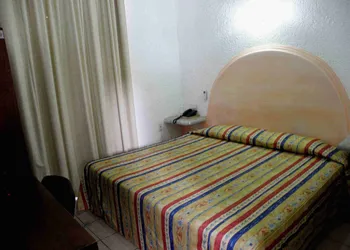 Hotel Fénix hotel thumbnail 5