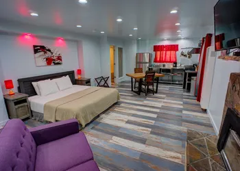 Tao Cabins hotel thumbnail 3