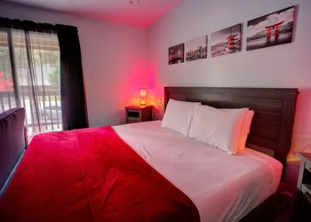 Tao Cabins hotel thumbnail 5