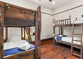 Site 61 Guesthouse hotel thumbnail 4