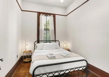 Site 61 Guesthouse hotel thumbnail 7